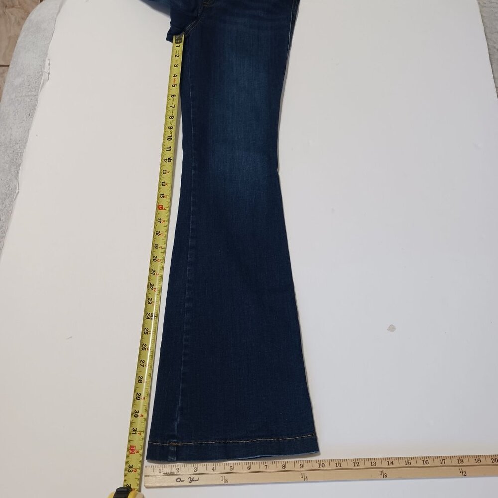 Spanx Flare Jeans Large Dark Wash Denim Stretch Slimming High Rise Shaping 70s - Picture 11 of 12